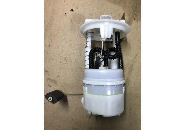 Паливний насос Renault Twingo 2, 1.2 16V, 8200368239